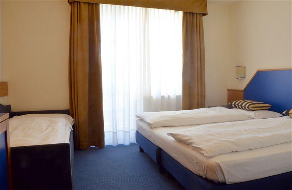 Alpholiday Dolomiti Wellness & Family Hotel Dimaro Eksteriør billede