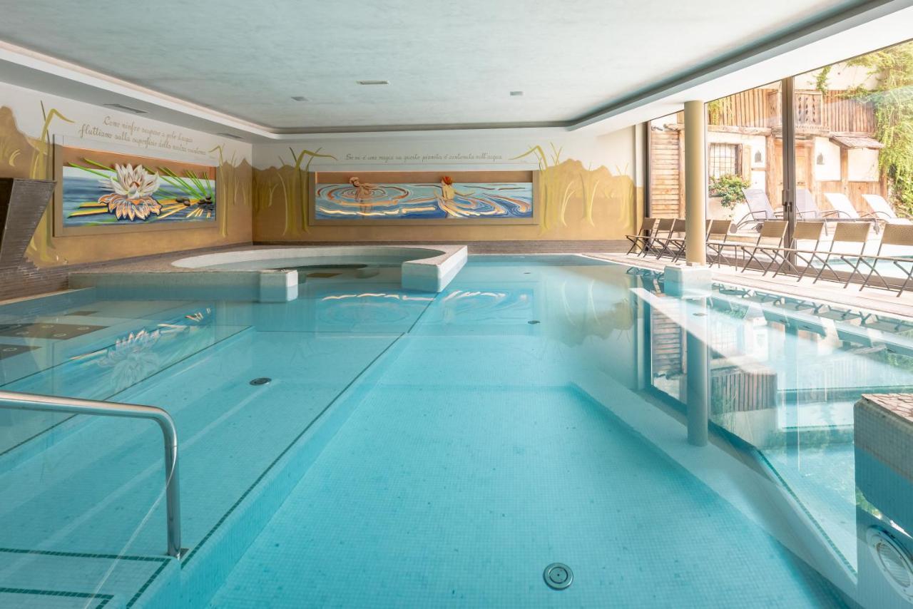 Alpholiday Dolomiti Wellness & Family Hotel Dimaro Eksteriør billede