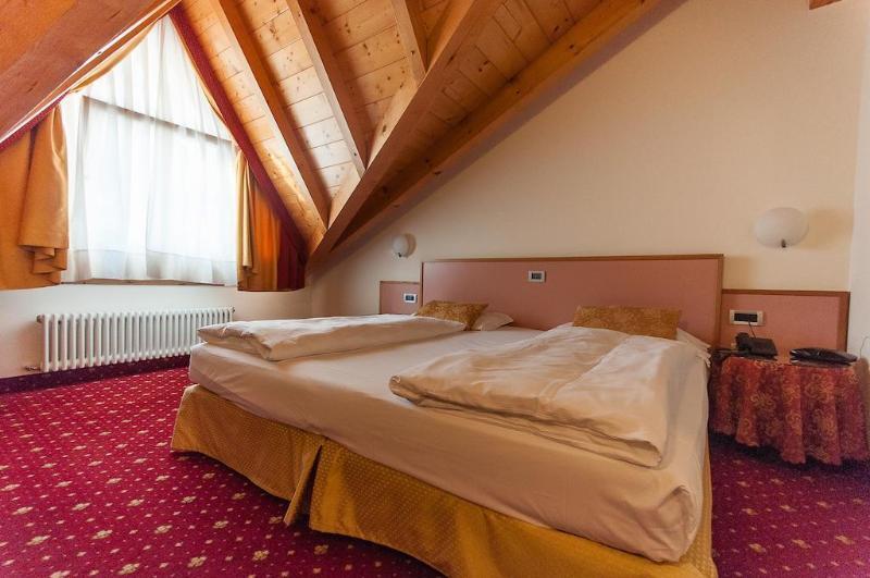 Alpholiday Dolomiti Wellness & Family Hotel Dimaro Eksteriør billede